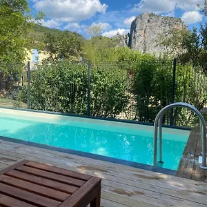 camping-frederic-mistral.fr-provencehotel.com/